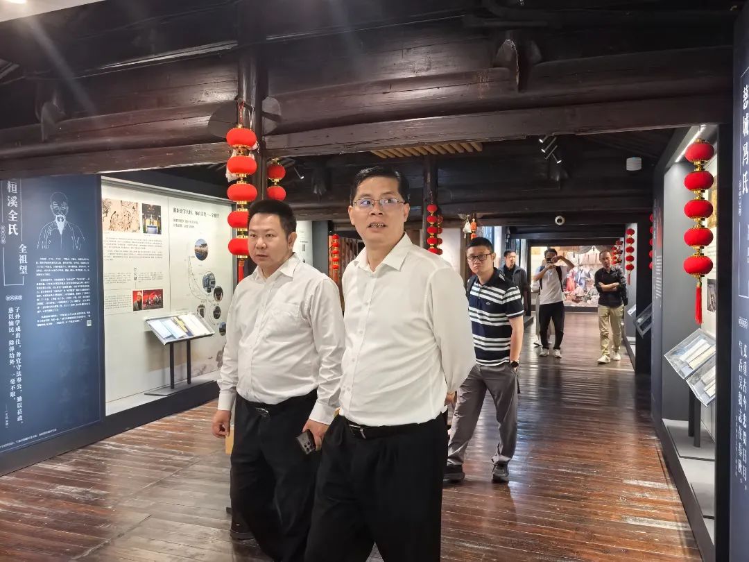 蛟川街道赴古林镇考察学习 探索农文旅融合发展新路径